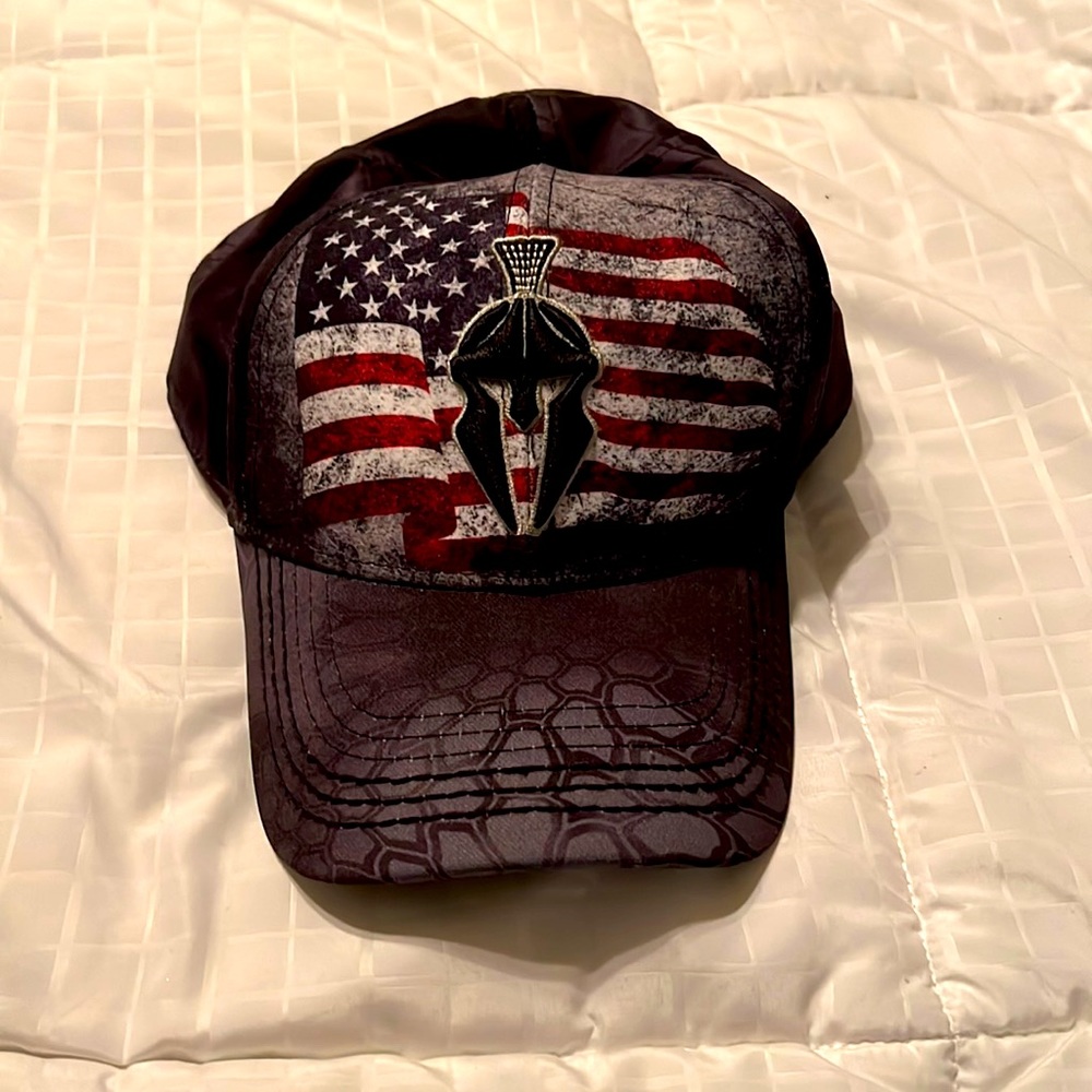 Mens ball cap black and grey color with American flag